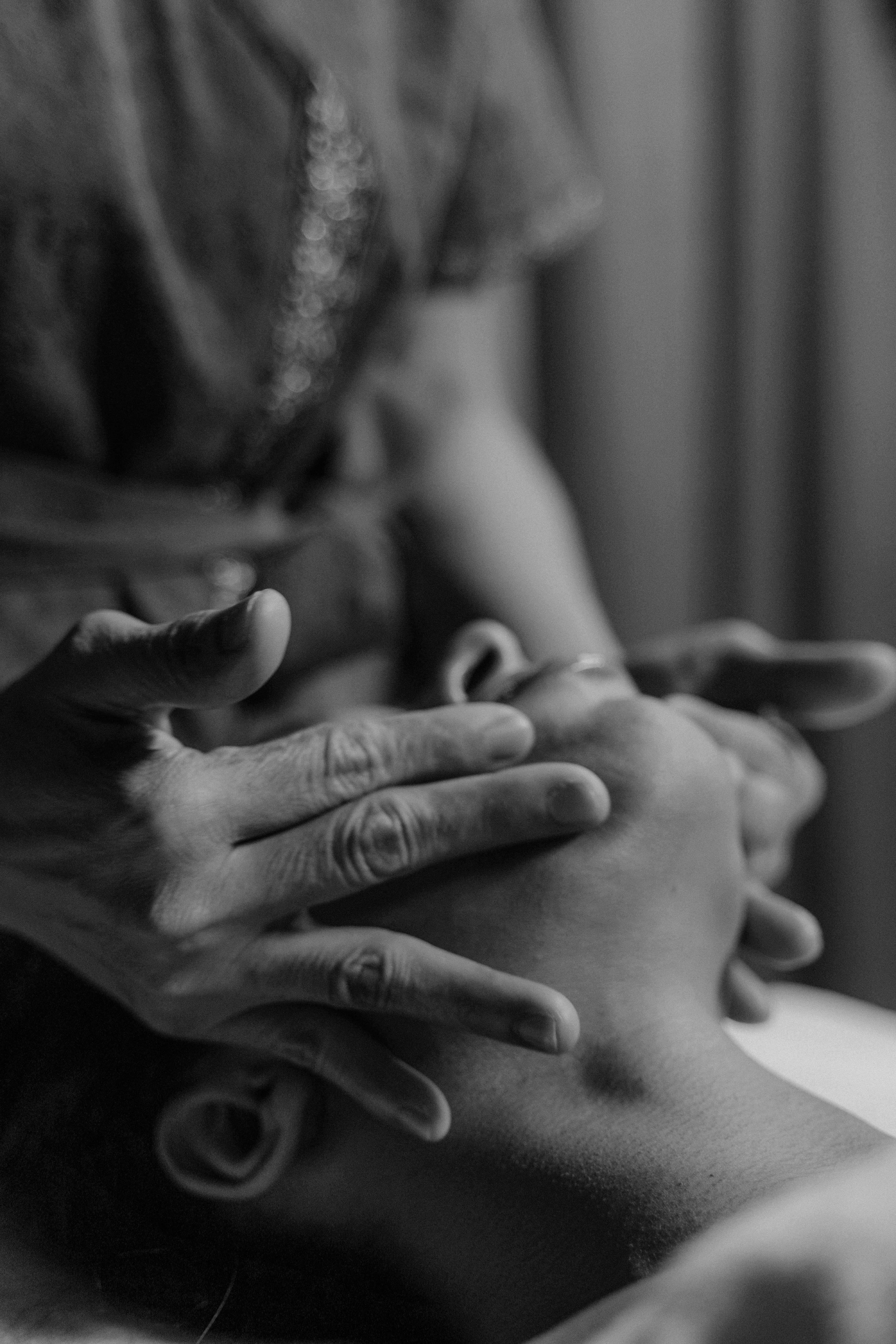 prenez rendez-vous et venez essayer le massage du dos chez marjolie pause