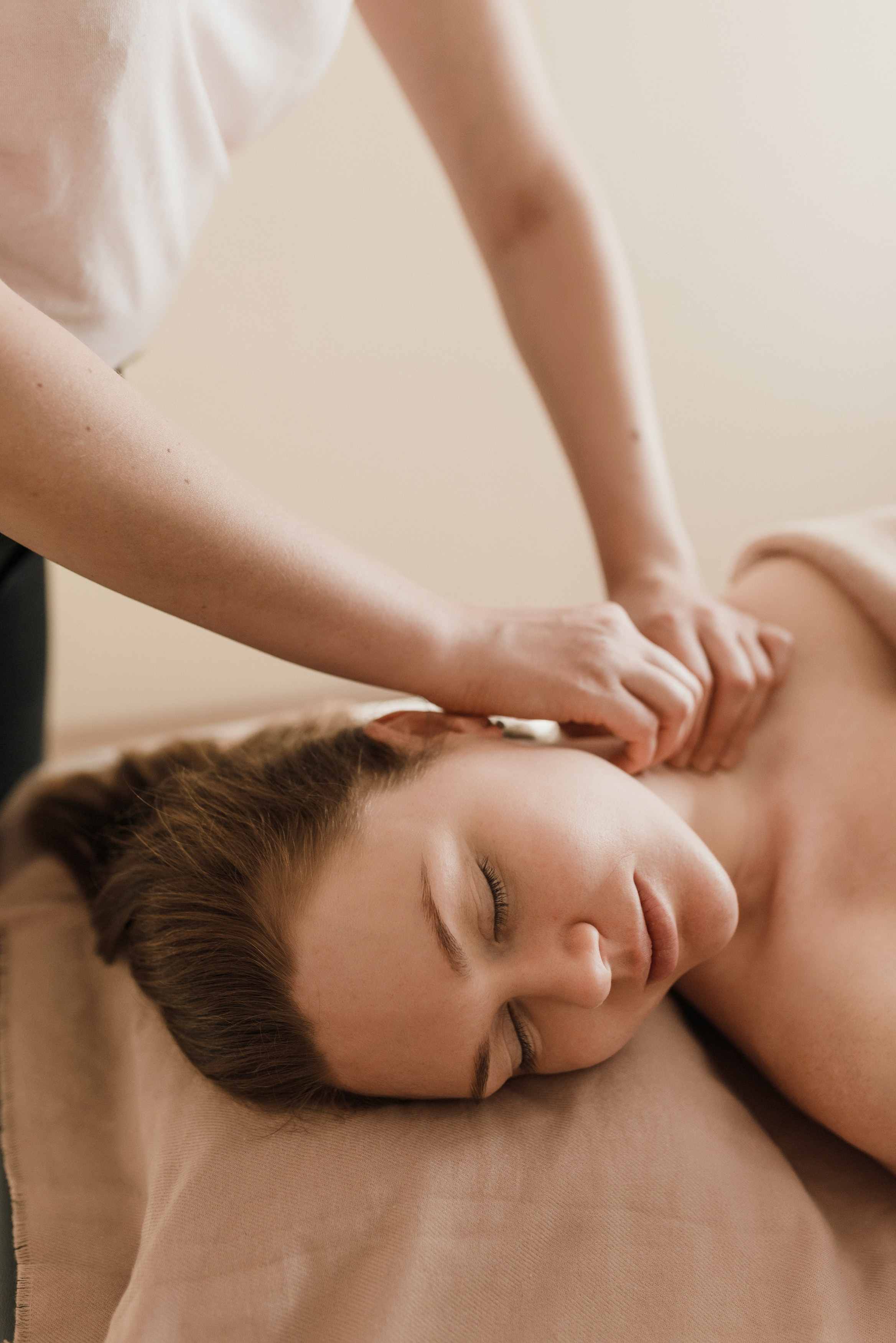 Massage Suédois une solution parfaite pour soulager les contractures musculaires