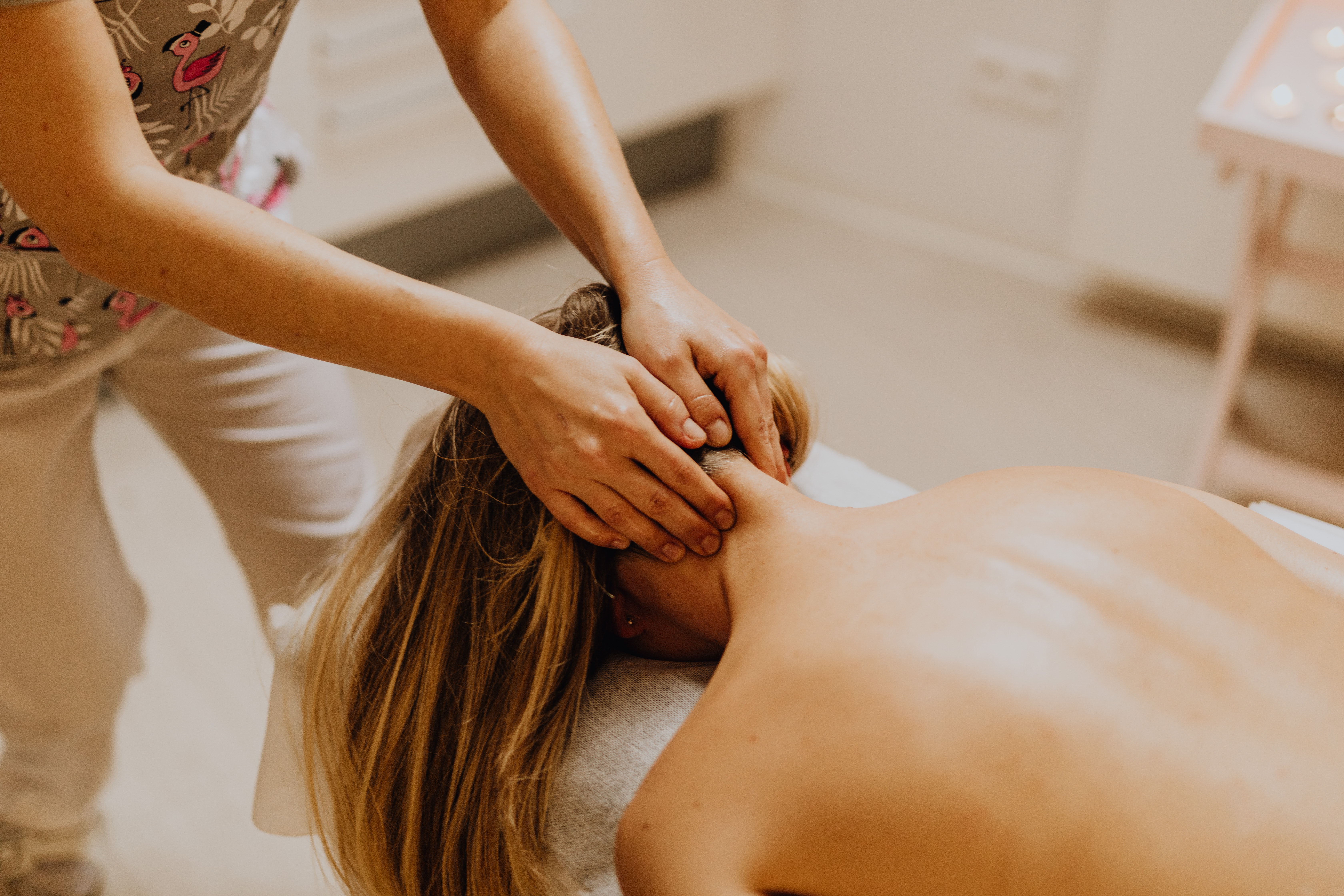 reduire les tensiosn musculaires avec le massage hawaîen à Luynes prés de Gardanne